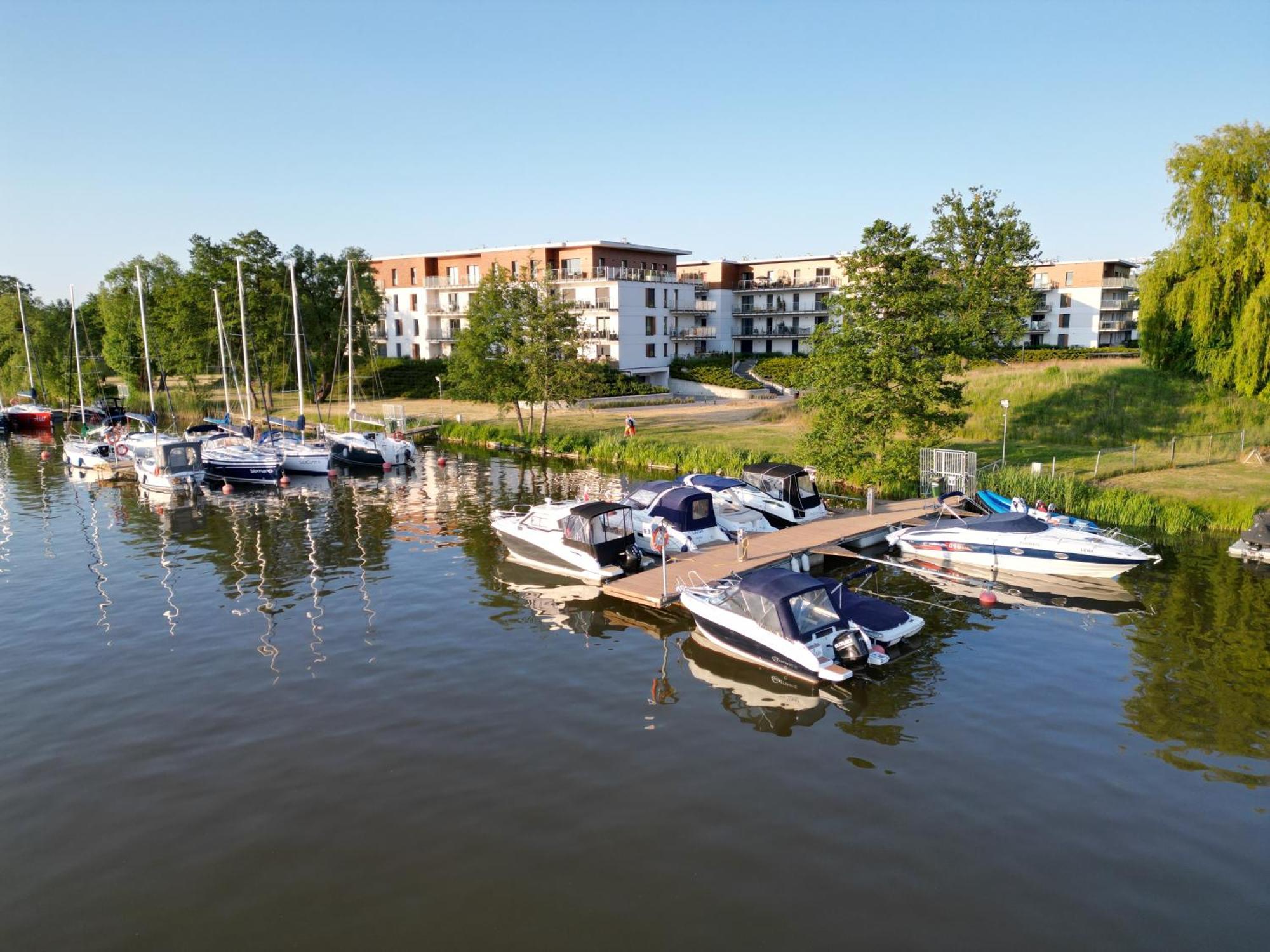 Marina Apartment - Przy Jeziorze, Taras, Tv55" Z Netflix I Prime, Parking Илава Екстериор снимка