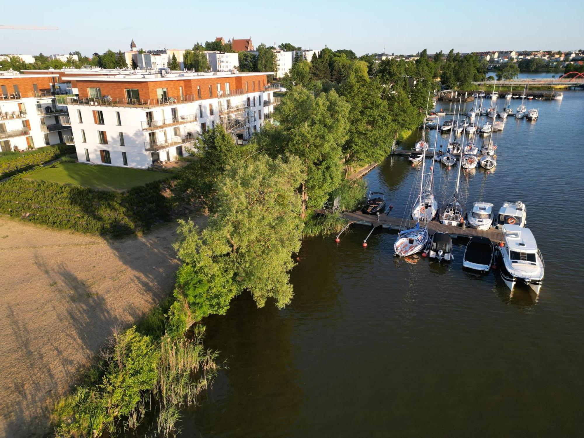 Marina Apartment - Przy Jeziorze, Taras, Tv55" Z Netflix I Prime, Parking Илава Екстериор снимка