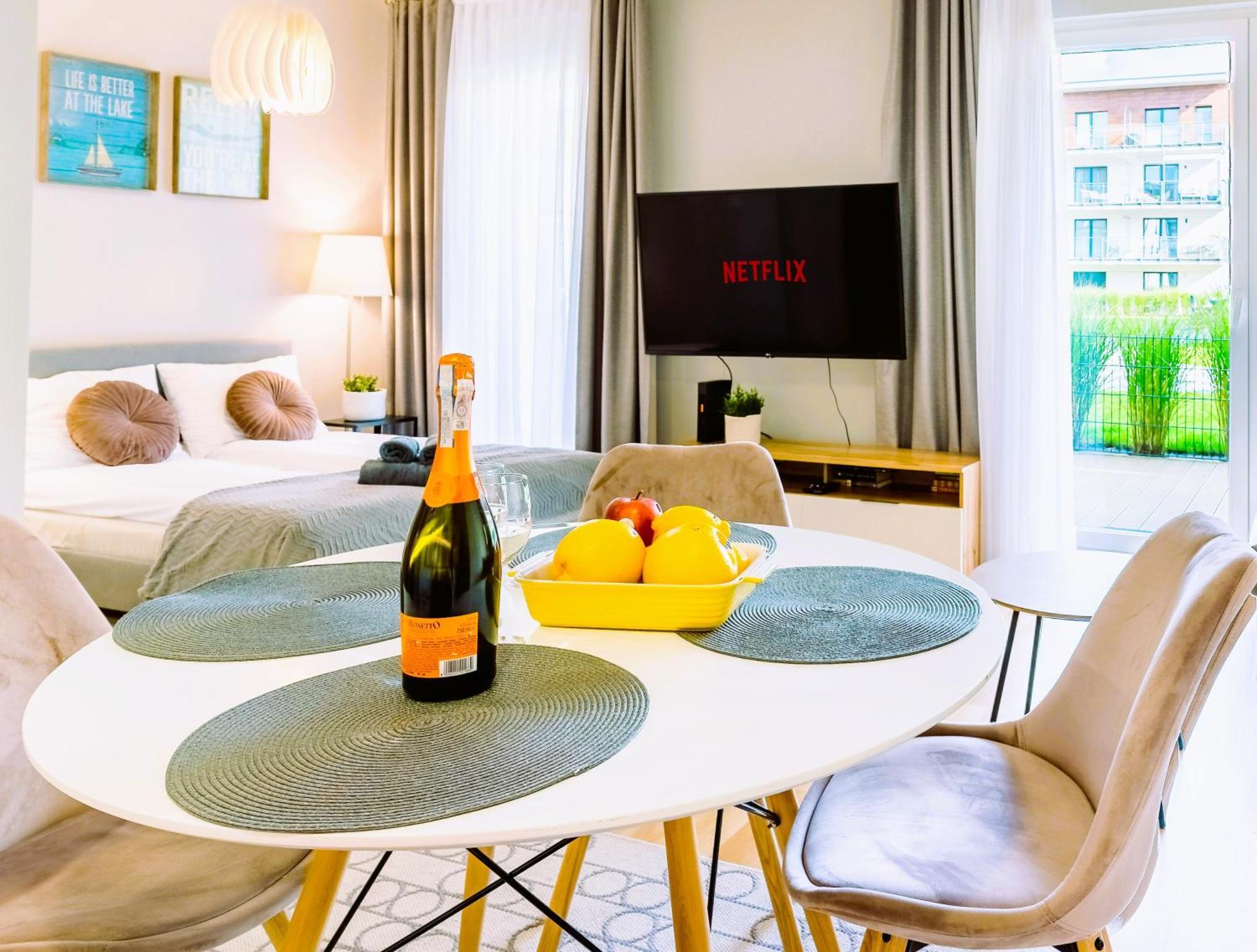 Marina Apartment - Przy Jeziorze, Taras, Tv55" Z Netflix I Prime, Parking Илава Екстериор снимка